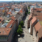 Fußgängerzone in der Karolinenstraße aus der Luft gesehen.