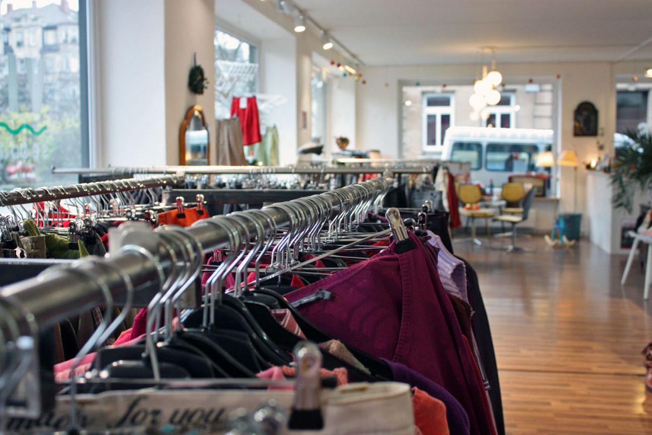 Blick in den Second Hand Laden Vintys in Gostenhof, Bild © Katharina Bill / Stadt Nürnberg