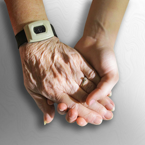 © PublicDomainPictures / pixabay.com Jung und alt, Hand in Hand © PublicDomainPictures / pixabay.com