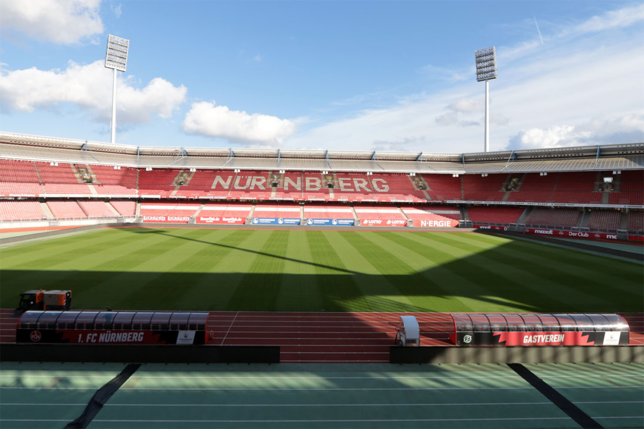 Bild © Stadt Nürnberg Laufbahn rund um das Fußballfeld im Max-Morlock-Stadion., Bild © Stadt Nürnberg