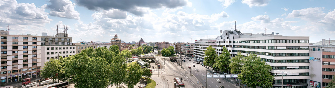 Der Plärrer von oben. Blick von Westen.