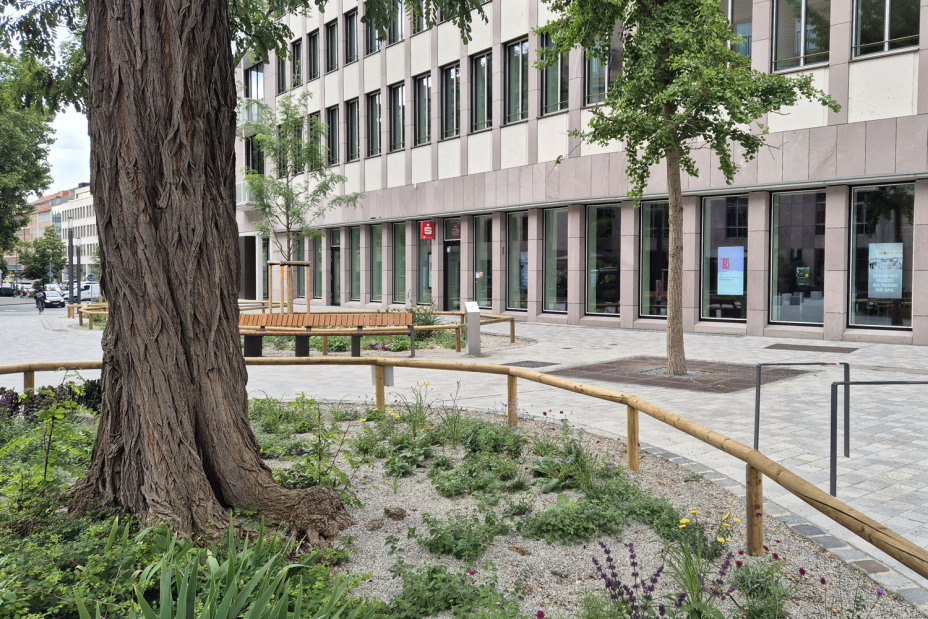 Bild © Heike Bauer / Stadt Nürnberg Lorenzer Platz in Nürnberg., Bild © Heike Bauer / Stadt Nürnberg