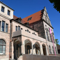 Fassade des Künstlerhauses in Nürnberg.