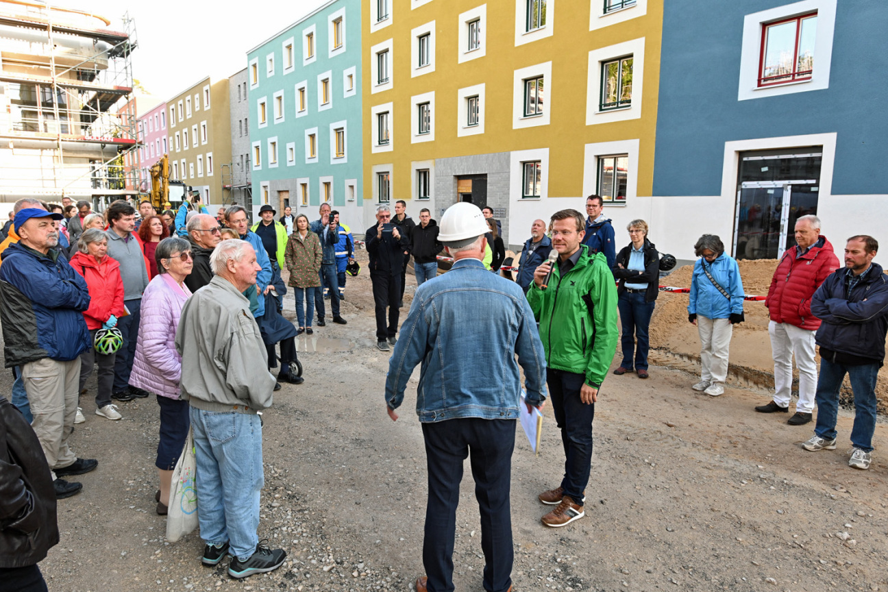 Bild © Christine Dierenbach / Stadt Nürnberg OB König stellt bei der Mobilen Bürgerversammlung das "Regensburger Viertel" vor, Bild © Christine Dierenbach / Stadt Nürnberg