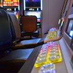 Spielautomaten in einer Spielhalle