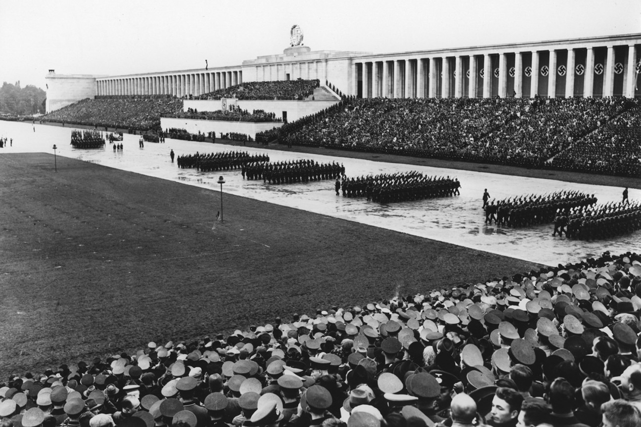 Aufmarsch am Reichsparteitagsgelände, Bild © Bild: Stadtarchiv Nürnberg